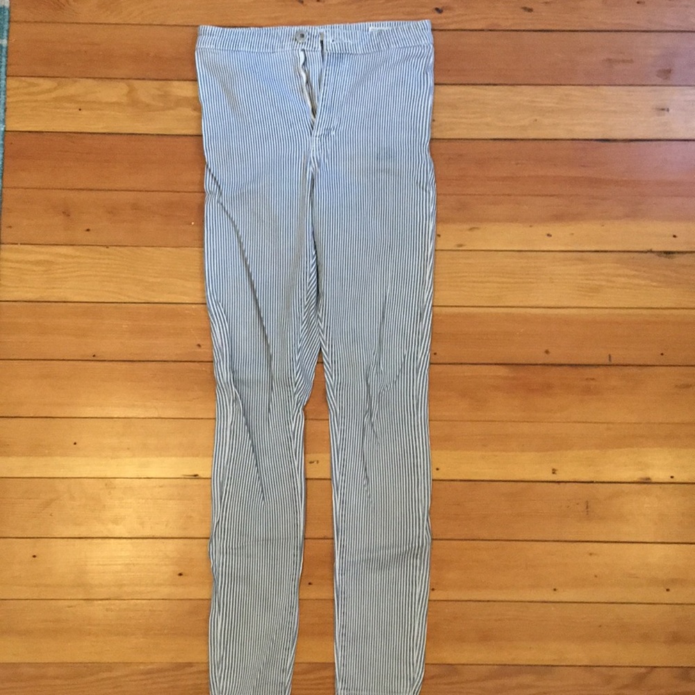 Bullhead high waisted slim stripped skinny jeans